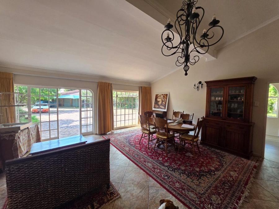 4 Bedroom Property for Sale in Lindequesdrif North West